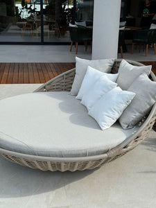 Chaise Niina